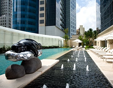 St Regis Singapore Pool